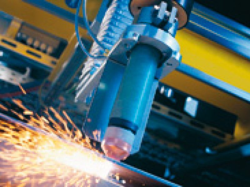 plasma-cutting